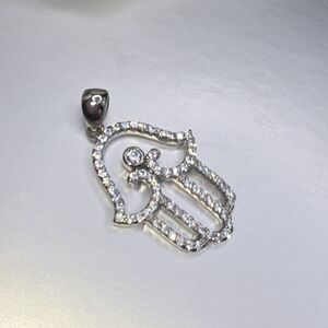 Elegant Silver Hamsa Pendant